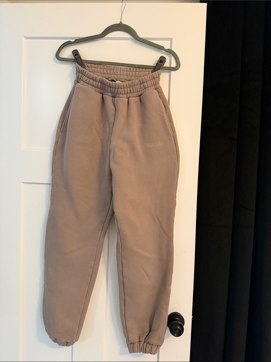 Comfrt Other - Comfrt Sweatpants (x-small) & Sweatshirt (small)